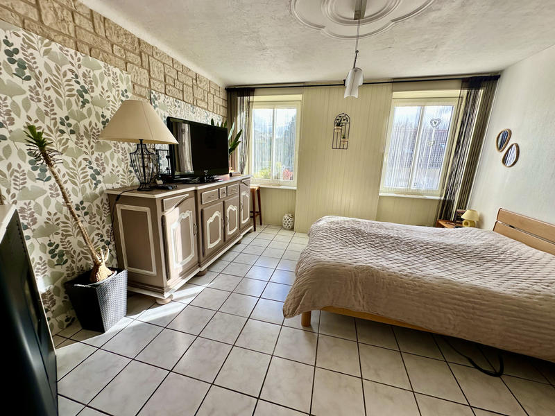 Maison - 143 m² - 5 pièces