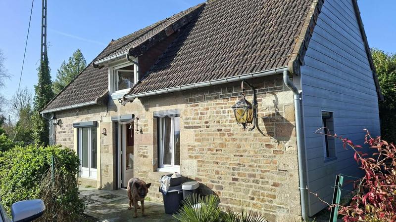 Maison en pierre - 147 m² - 7 pièces