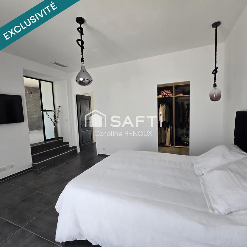 Maison - 160 m² - 2 pièces