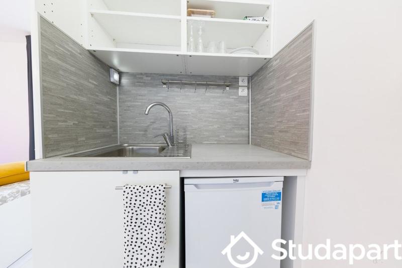 Chambre - 14 m² - 1 pièce