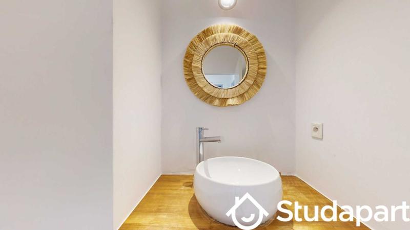 Chambre - 12 m² - 1 pièce