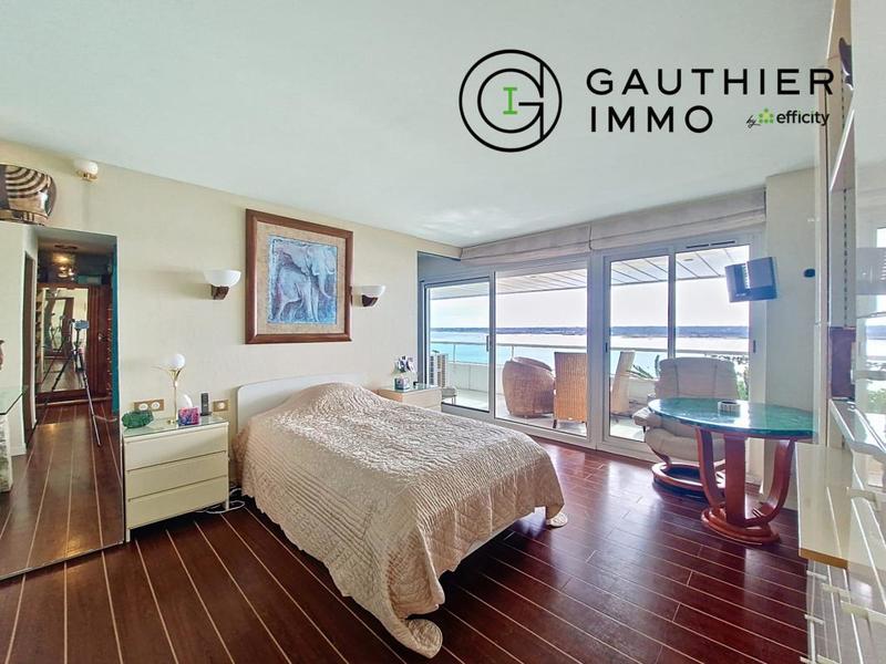 Appartement - 130 m² - 4 pièces