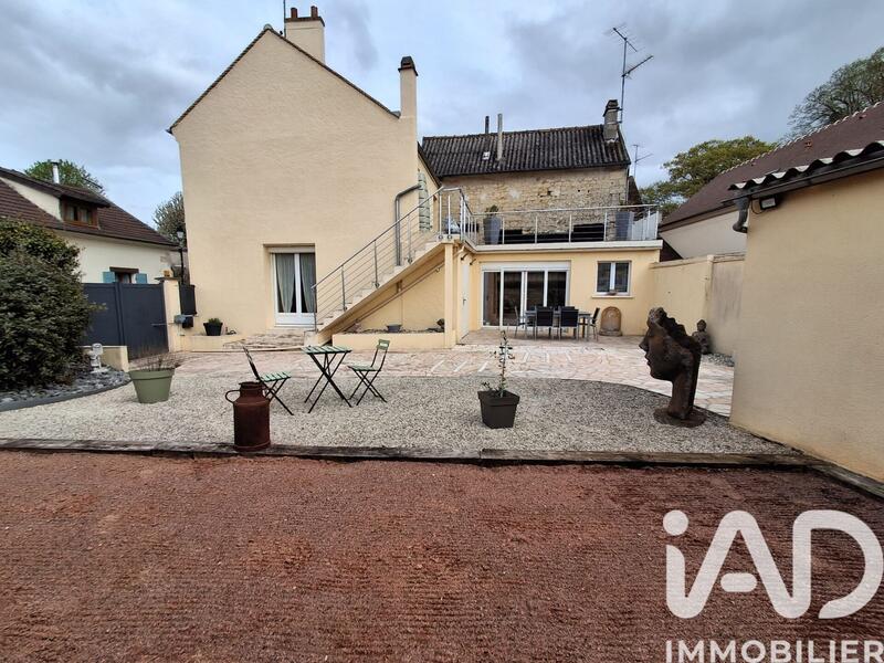 Maison - 115 m² - 5 pièces