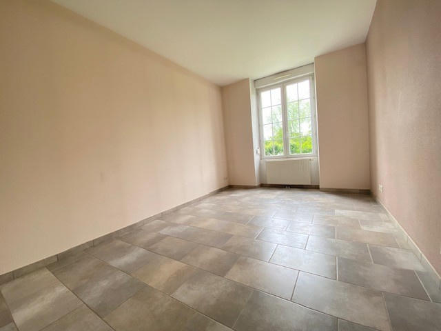 Appartement - 90 m² - 3 pièces