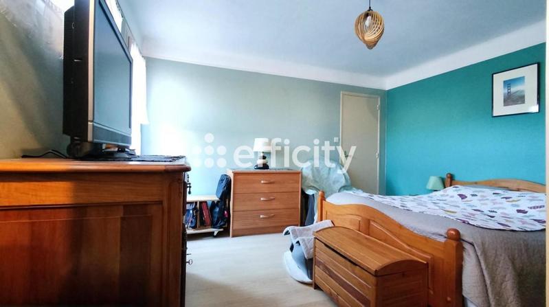 Maison - 96 m² - 4 pièces