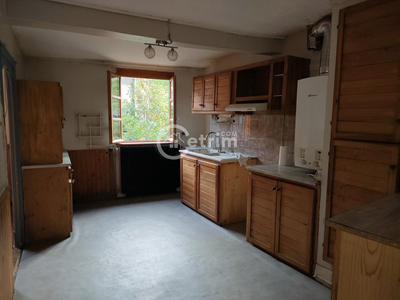 Maison - 145 m² - 7 pièces