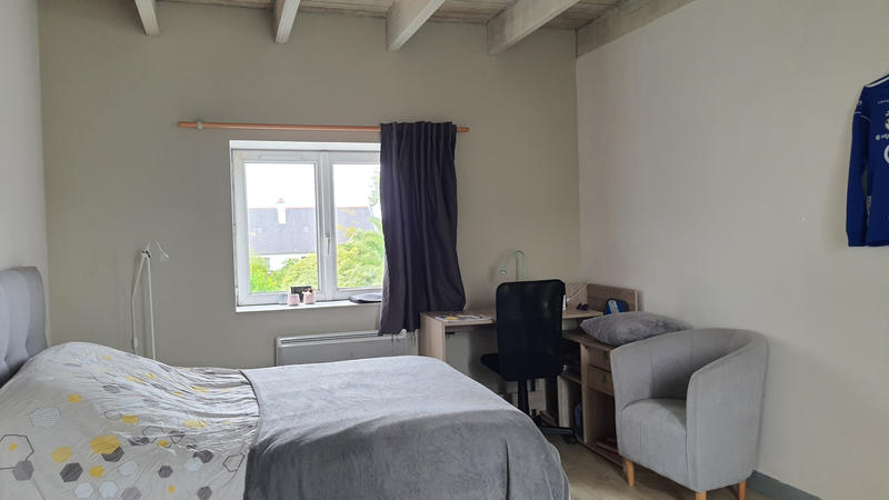 Maison - 98 m² - 5 pièces