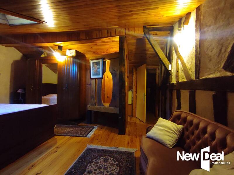 Maison de village - 200 m² - 8 pièces