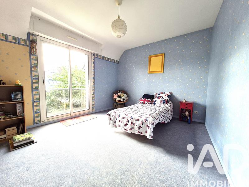 Maison - 190 m² - 8 pièces