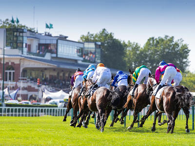 Courses hippiques à l'hippodrome de Deauville-La Touques