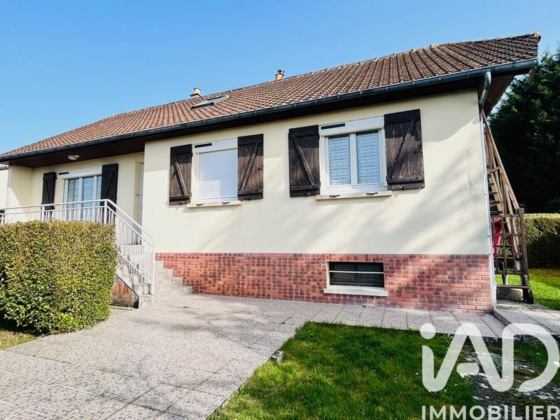 Maison - 99 m² - 5 pièces