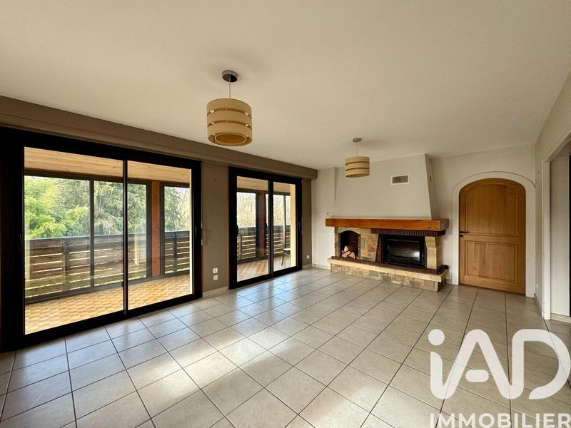 Appartement - 102 m² - 5 pièces