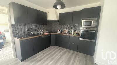 Maison - 88 m² - 4 pièces