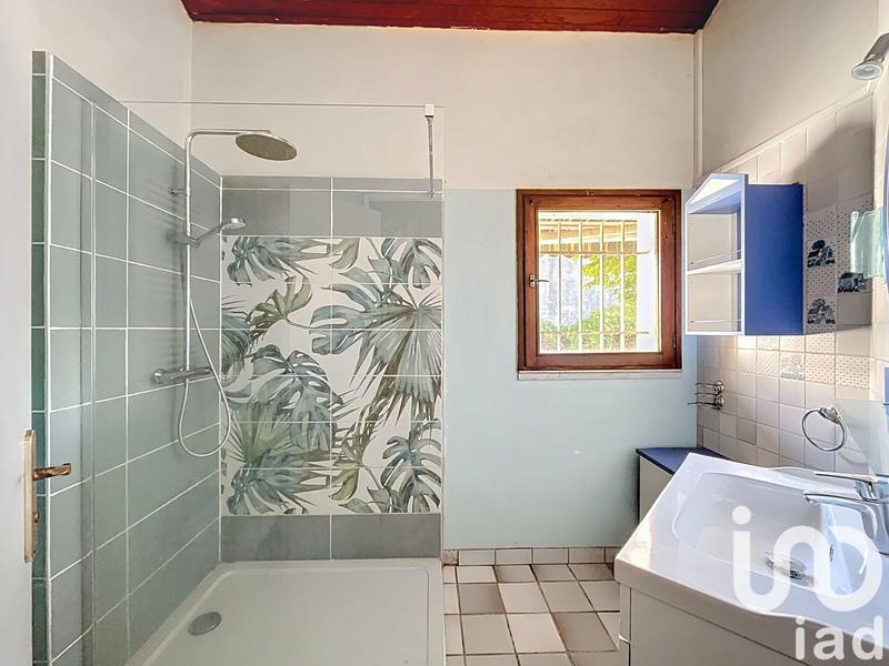 Maison - 260 m² - 5 pièces