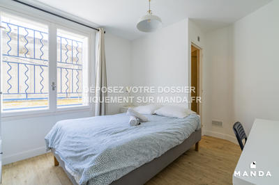 Chambre - 11 m² - 5 pièces
