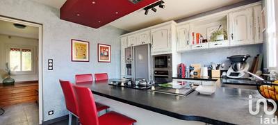 Maison - 174 m² - 7 pièces