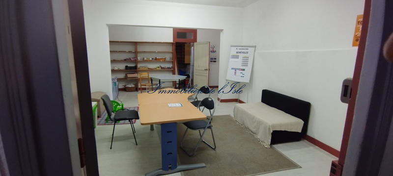 Maison - 285 m² - 11 pièces