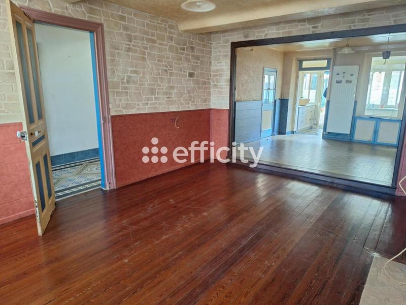 Maison - 248 m² - 8 pièces