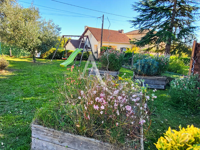 Maison - 113 m² - 5 pièces