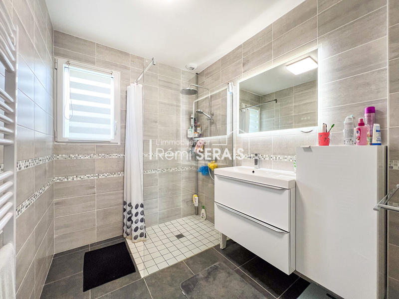 Maison - 163 m² - 6 pièces