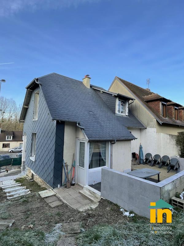 Maison de ville - 80 m² - 4 pièces