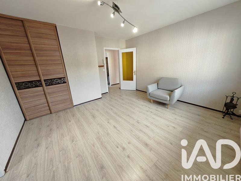 Appartement - 102 m² - 4 pièces