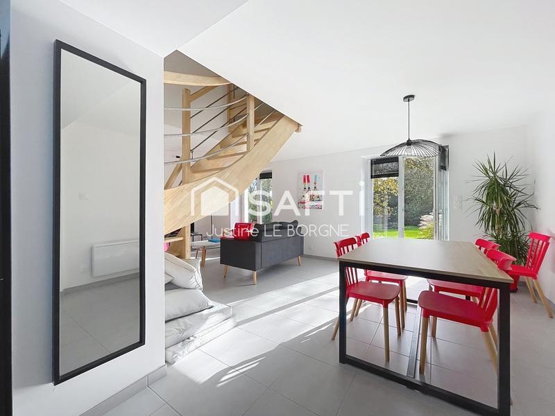 Maison - 296 m² - 13 pièces