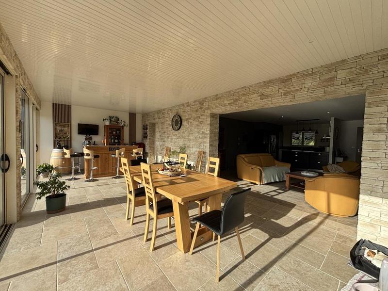 Maison - 141 m² - 4 pièces