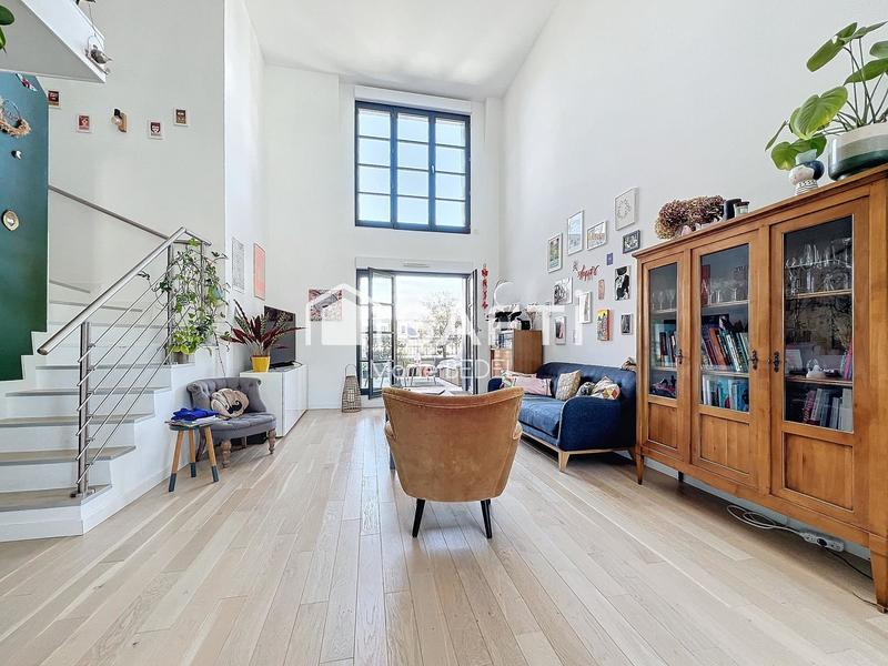 Appartement - 115 m² - 5 pièces