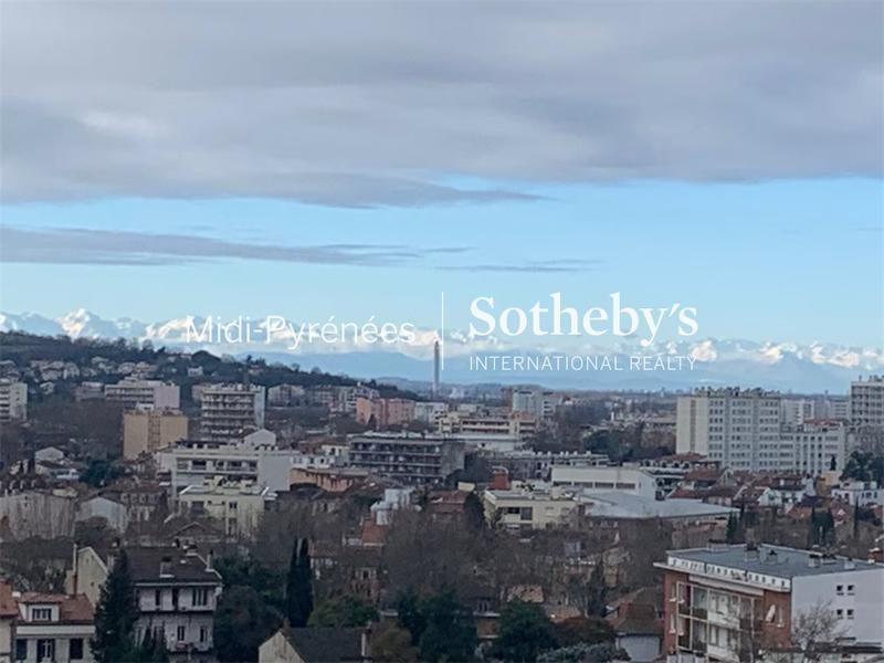 Appartement - 85 m² - 4 pièces