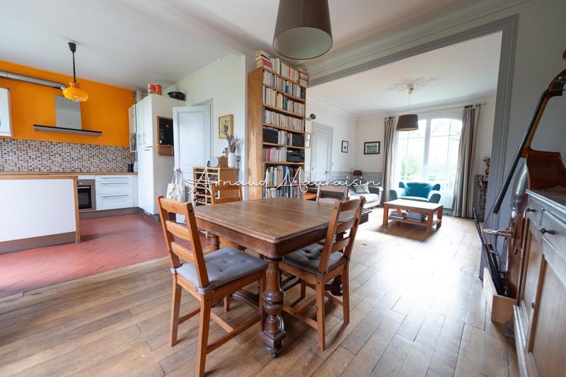 Maison - 110 m² - 5 pièces