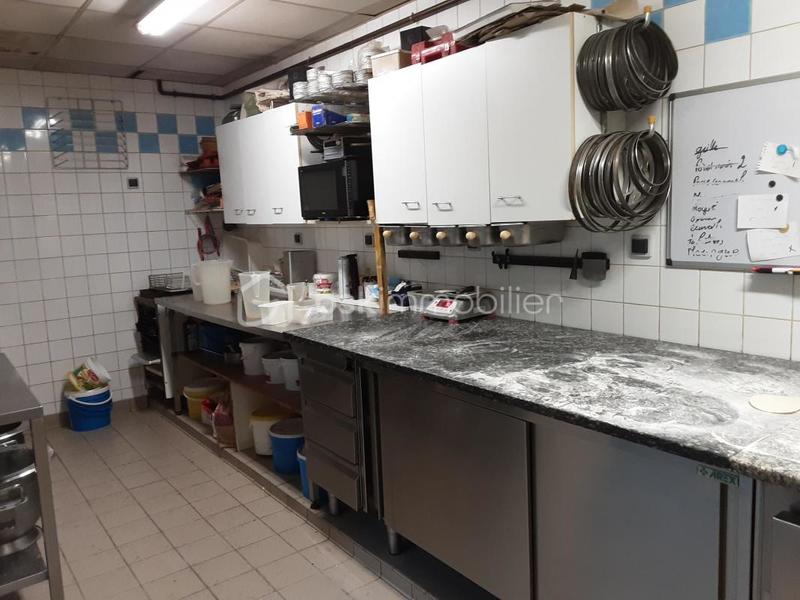 Bureau - 200 m² - 8 pièces