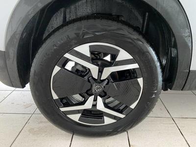 Peugeot 2008 Hybrid 136 e-Dcs6 Gt