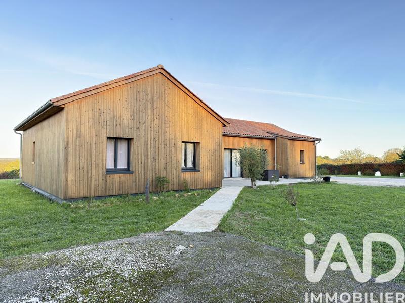 Maison - 124 m² - 5 pièces