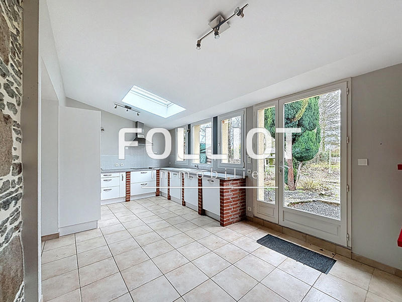 Maison - 112 m² - 6 pièces