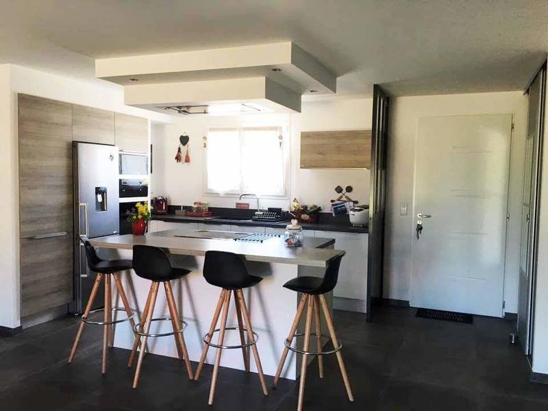 Maison - 96 m² - 5 pièces