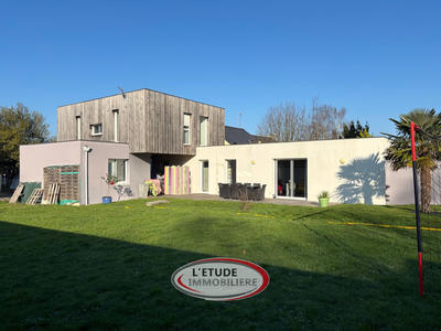Maison - 156 m² - 6 pièces