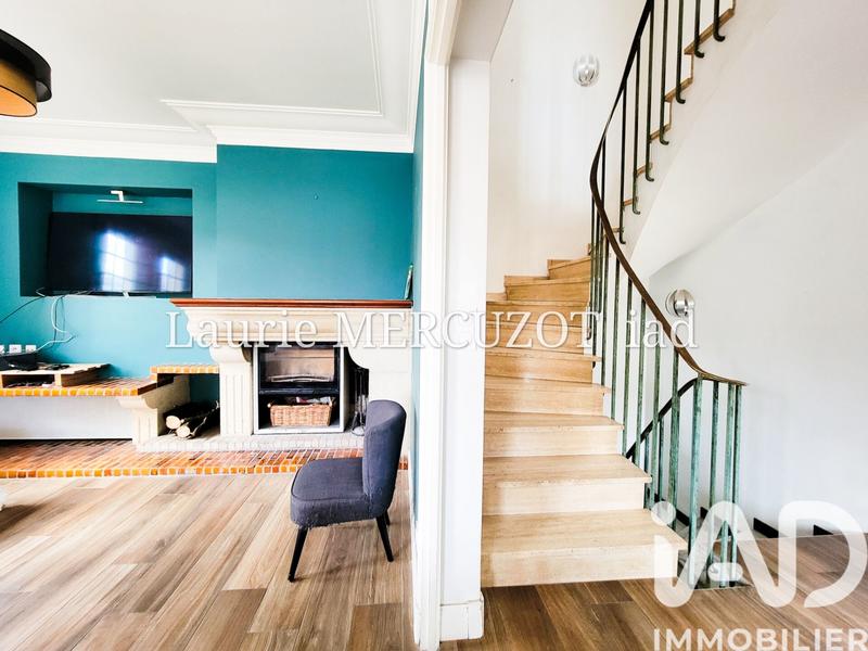 Maison - 195 m² - 7 pièces