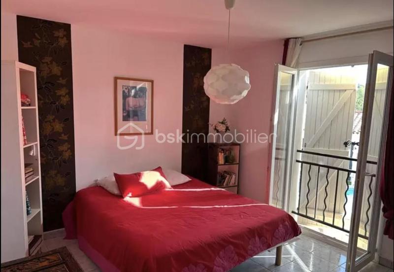 Villa - 180 m² - 7 pièces