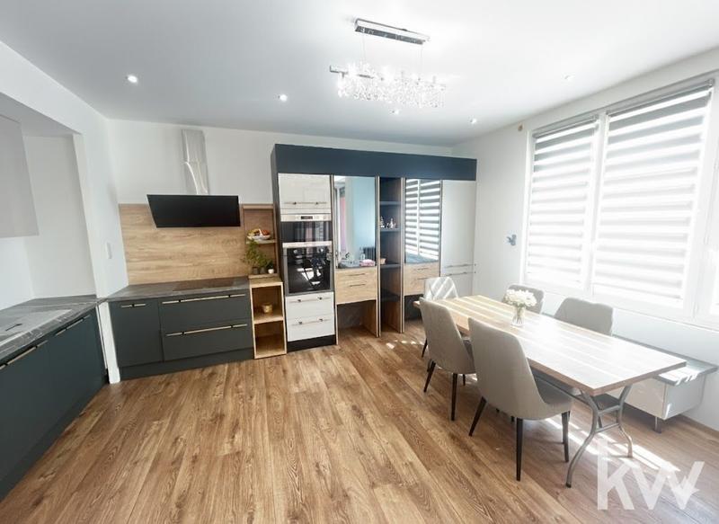 Appartement - 80 m² - 5 pièces