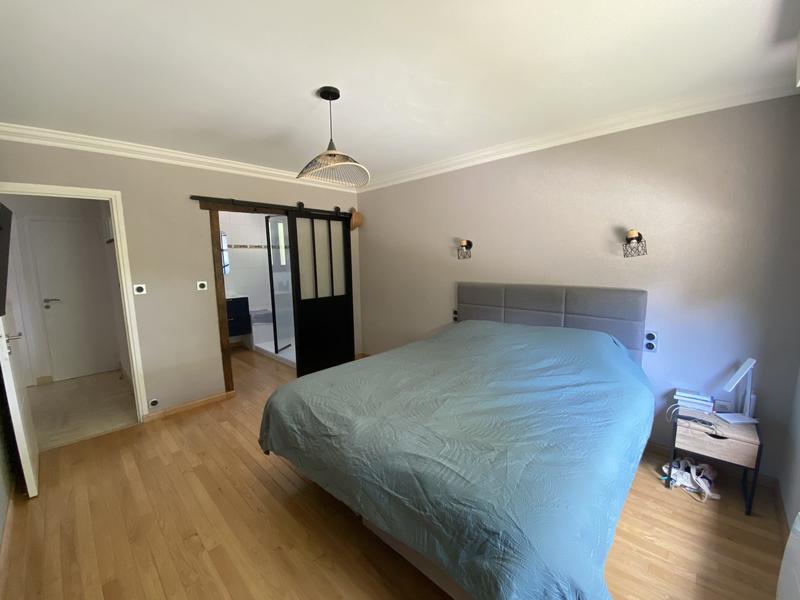 Maison - 395 m² - 7 pièces