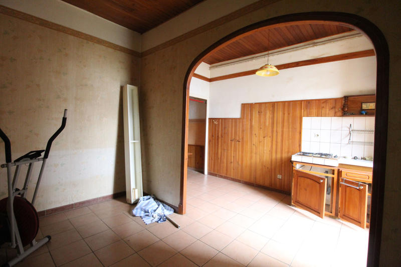 Maison - 208 m² - 10 pièces