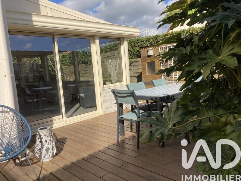 Maison - 181 m² - 7 pièces