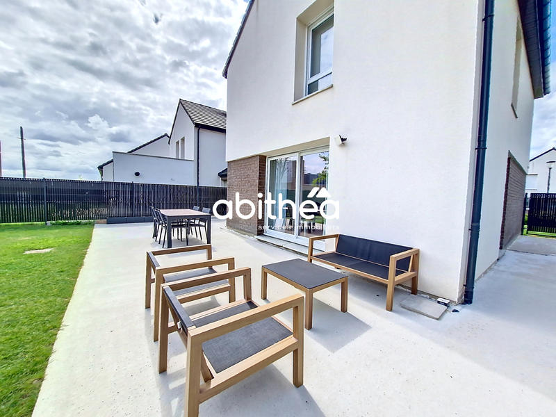 Maison - 89 m² - 4 pièces