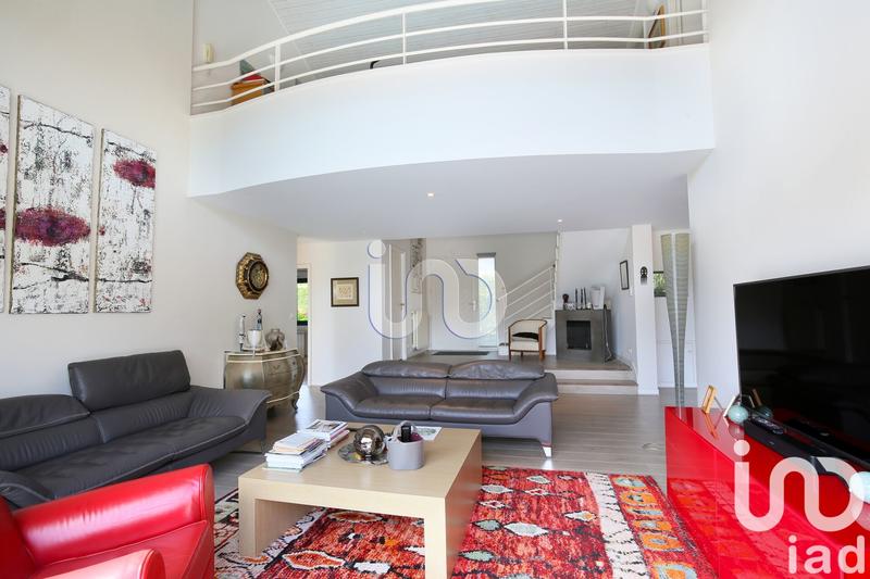 Maison de maîtres - 210 m² - 6 pièces