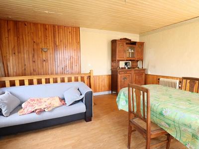 Maison - 85 m² - 5 pièces