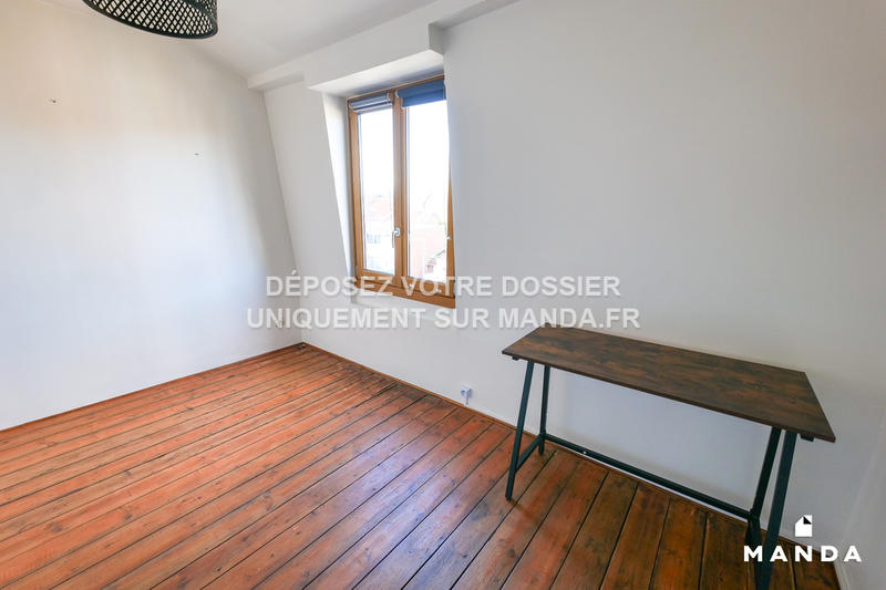 Appartement - 80 m² - 5 pièces
