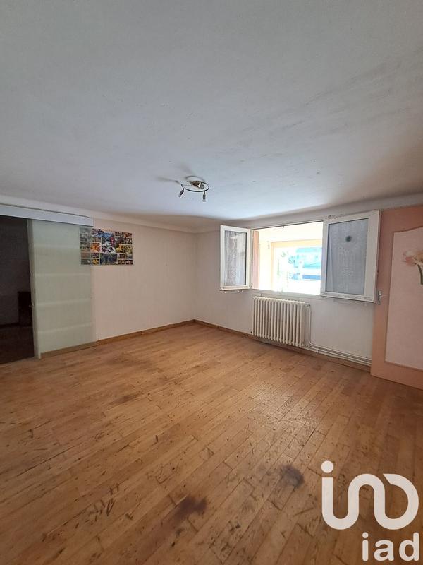 Maison - 208 m² - 10 pièces