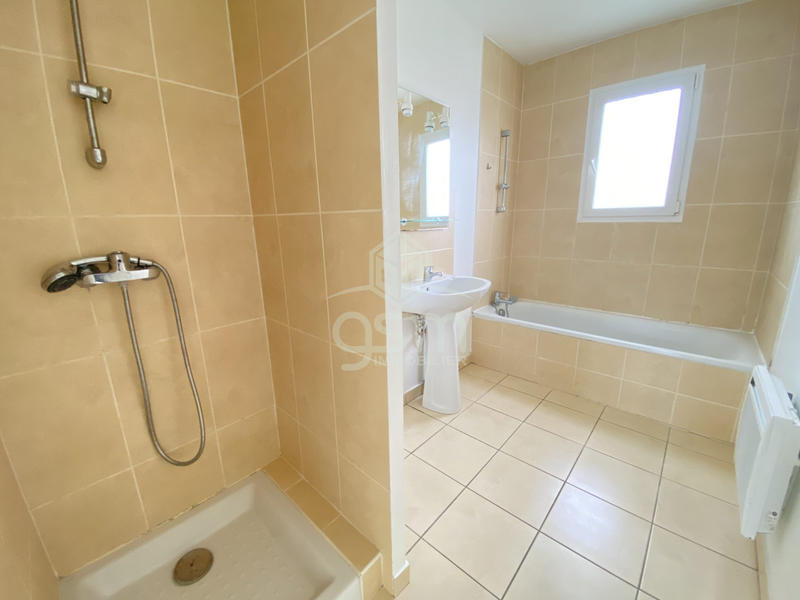 Maison - 78 m² - 4 pièces