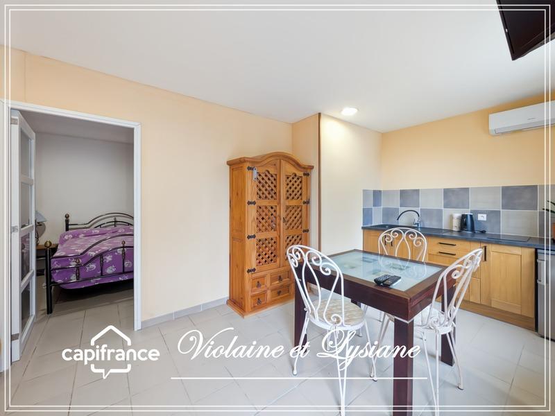 Propriété - 179 m² - 8 pièces